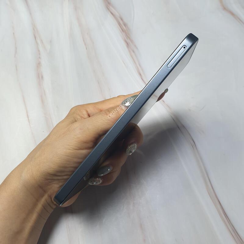 KT ������ ����4 ���� 128G S�� �Ǹ��մϴ�