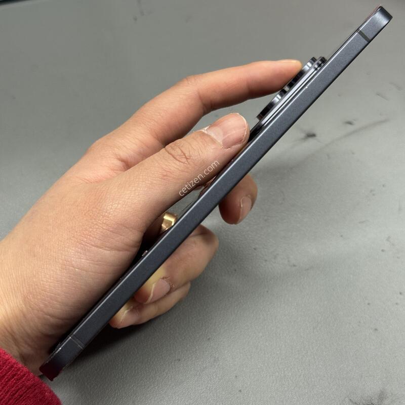 �Ｚ ������ S25���� (SM-S937) 256GB ���� ���ܻ� �߰��� ~!