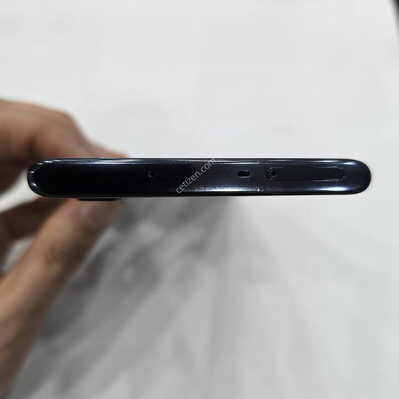 �Ｚ ������ ��Ʈ10 ���� 256G �Ǹ� �մϴ�.