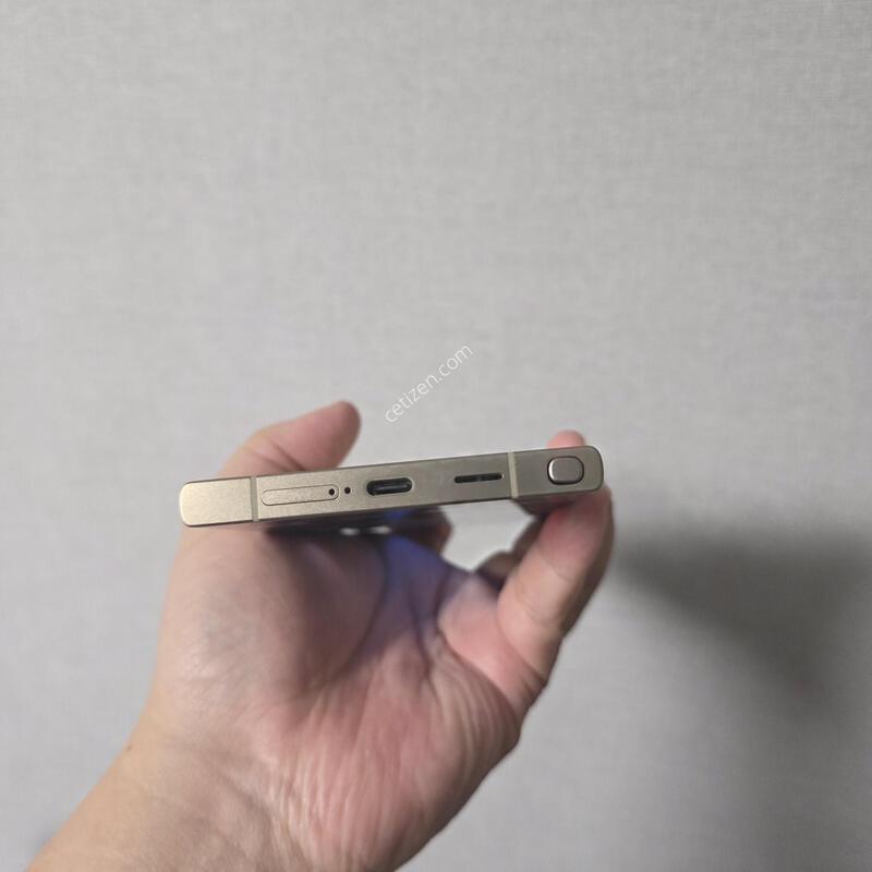 ������ S24��Ʈ�� ƼŸ�� ���ο� 256�Ⱑ SS�� �Ⱦƿ�~