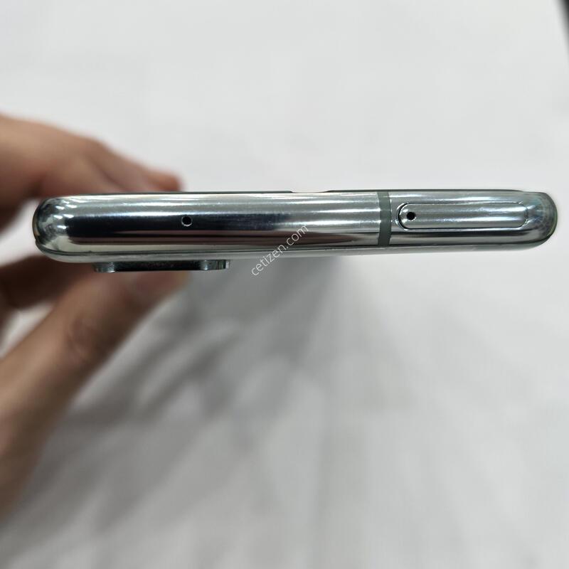 �Ｚ ������ S20 FE 128G (�ܻ� ����)  �Ǹ� �մϴ�.