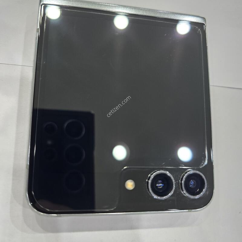 �Ｚ ������ Z�ø�5 512G ��Ʈ Ǯ�ڽ� ���ܻ� ���̽�