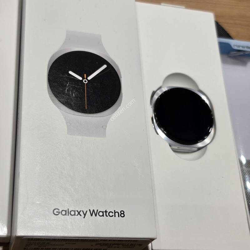 �����ÿ�ġ8 40mm lte �ܼ����� �˴ϴ�