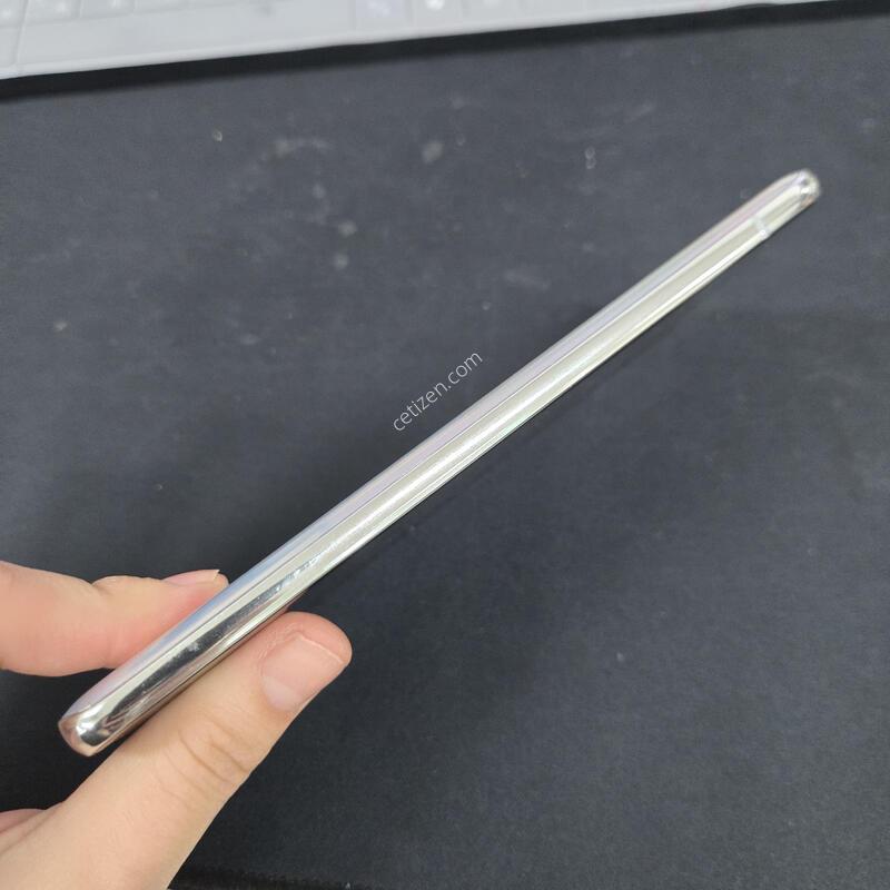 �ܰ�꺠�� �������⽺ ������ A90 ȭ��Ʈ 128GB SK  �ܻ�