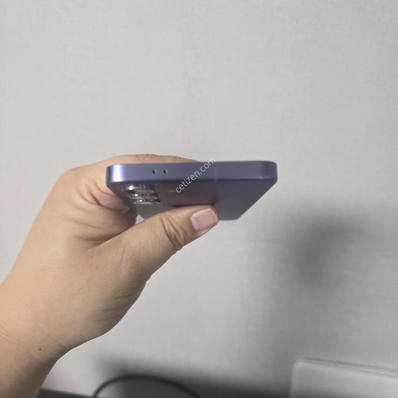 ������ S24 �ڹ�Ʈ ���̿÷� 256�Ⱑ SS�� �Ⱦƿ�~