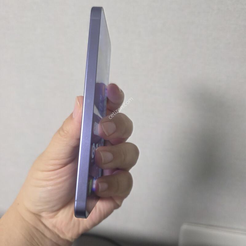 ������ S24 �ڹ�Ʈ ���̿÷� 256�Ⱑ SS�� �Ⱦƿ�~