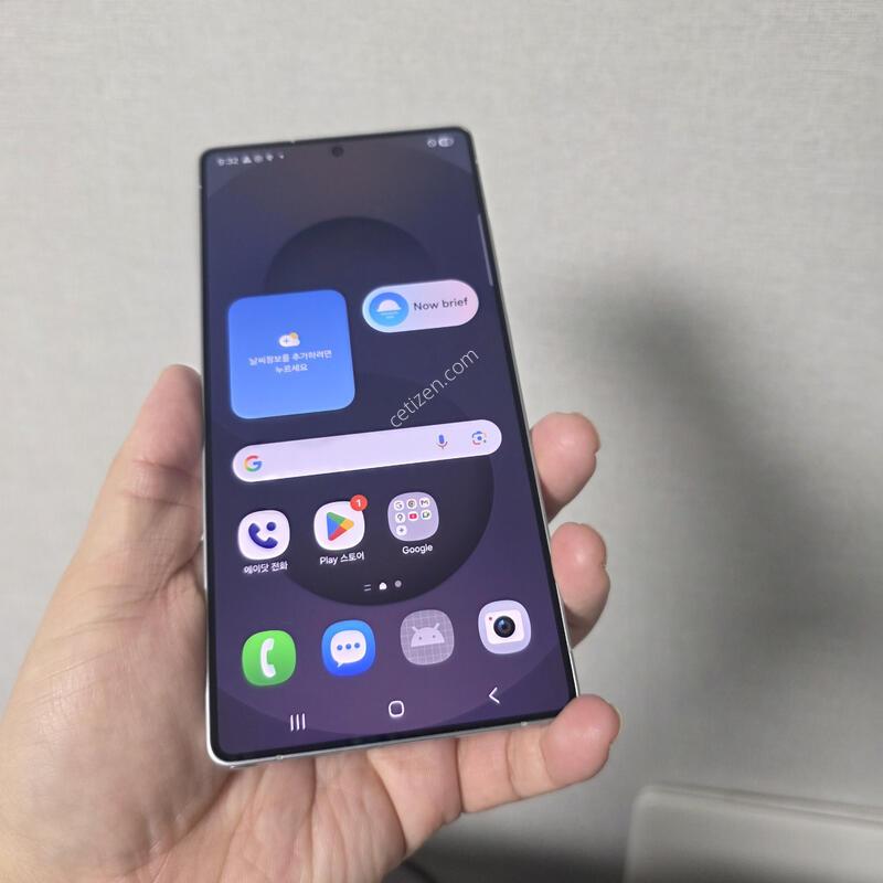 ������ S25��Ʈ�� ƼŸ�� �ǹ����� 256�Ⱑ SS�� �Ⱦƿ�~