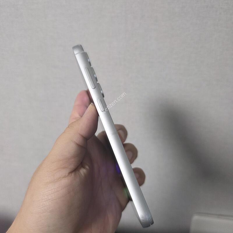 ������ S23FE ȭ��Ʈ 256�Ⱑ SS�� �Ⱦƿ�~