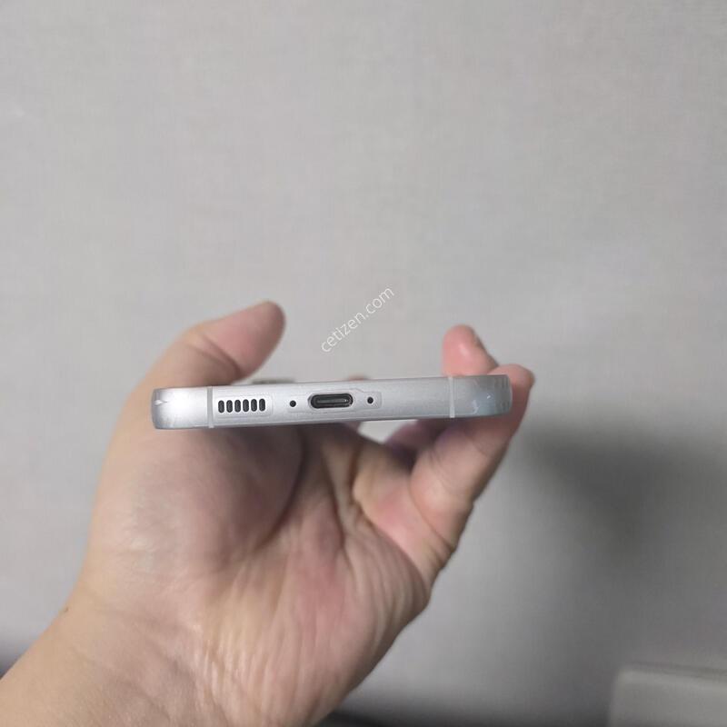 ������ S23FE ȭ��Ʈ 256�Ⱑ SS�� �Ⱦƿ�~