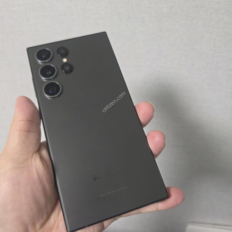 ������ S24��Ʈ�� ƼŸ�� ���� 256�Ⱑ SS�� �Ⱦƿ�~