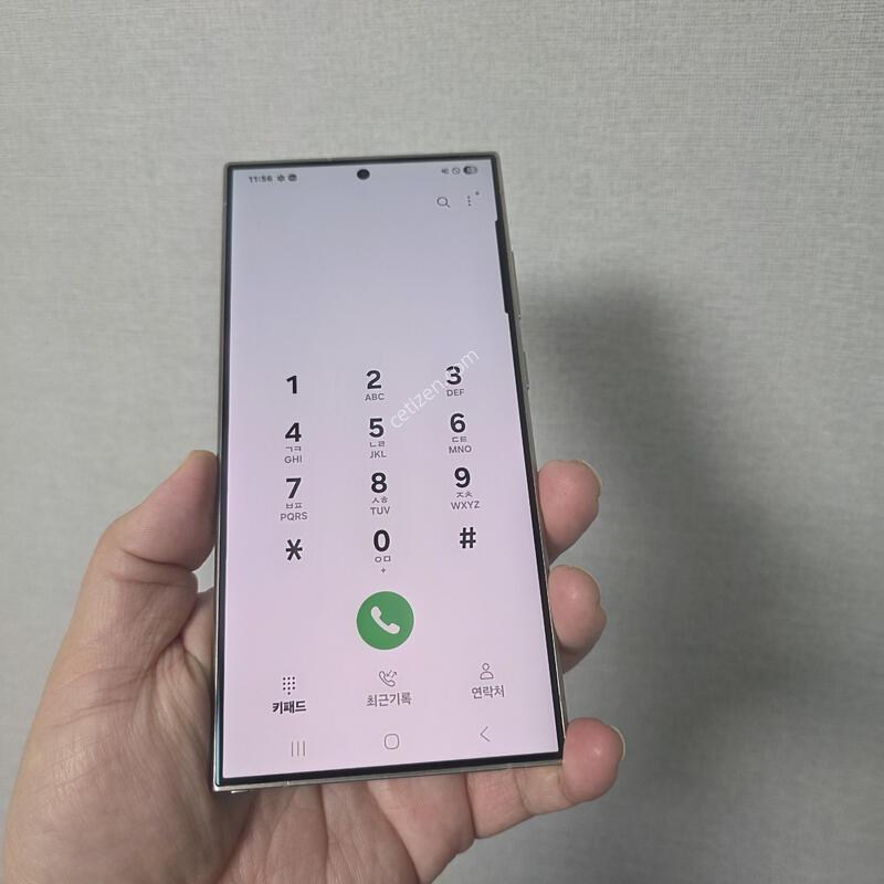 ������ S24��Ʈ�� ƼŸ�� �׷��� 256�Ⱑ SS�� �Ⱦƿ�~