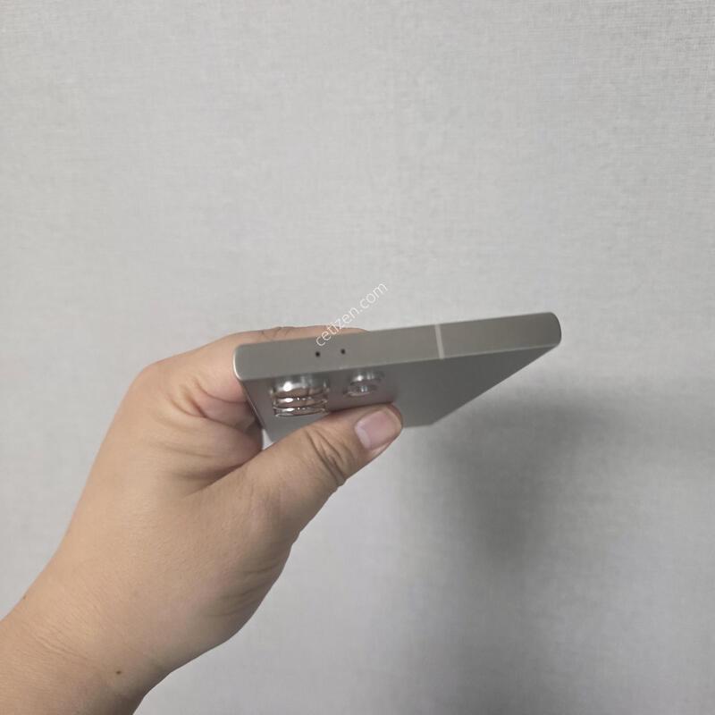 ������ S24��Ʈ�� ƼŸ�� �׷��� 256�Ⱑ SS�� �Ⱦƿ�~