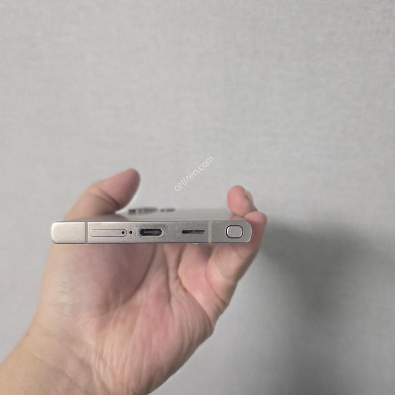 ������ S24��Ʈ�� ƼŸ�� �׷��� 256�Ⱑ SS�� �Ⱦƿ�~