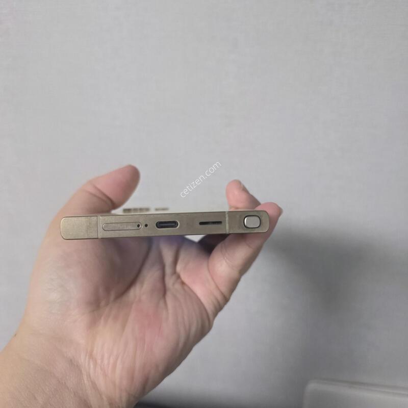 ������ S24��Ʈ�� ƼŸ�� ���ο� 256�Ⱑ SS�� �Ⱦƿ�~