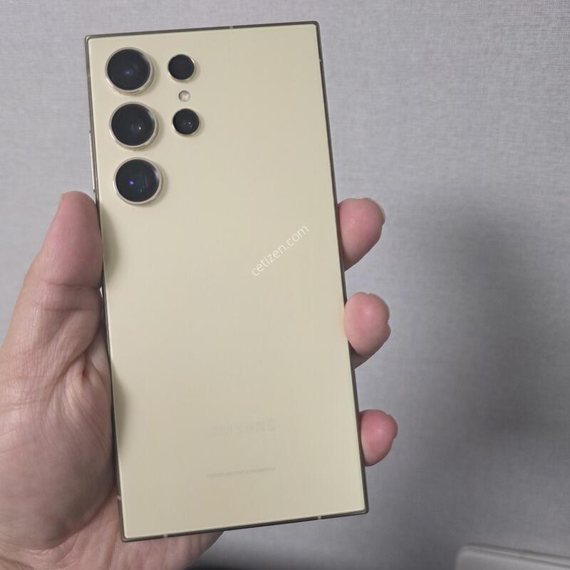 ������ S24��Ʈ�� ƼŸ�� ���ο� 256�Ⱑ SS�� �Ⱦƿ�~