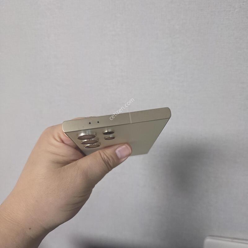 ������ S24��Ʈ�� ƼŸ�� ���ο� 256�Ⱑ SS�� �Ⱦƿ�~