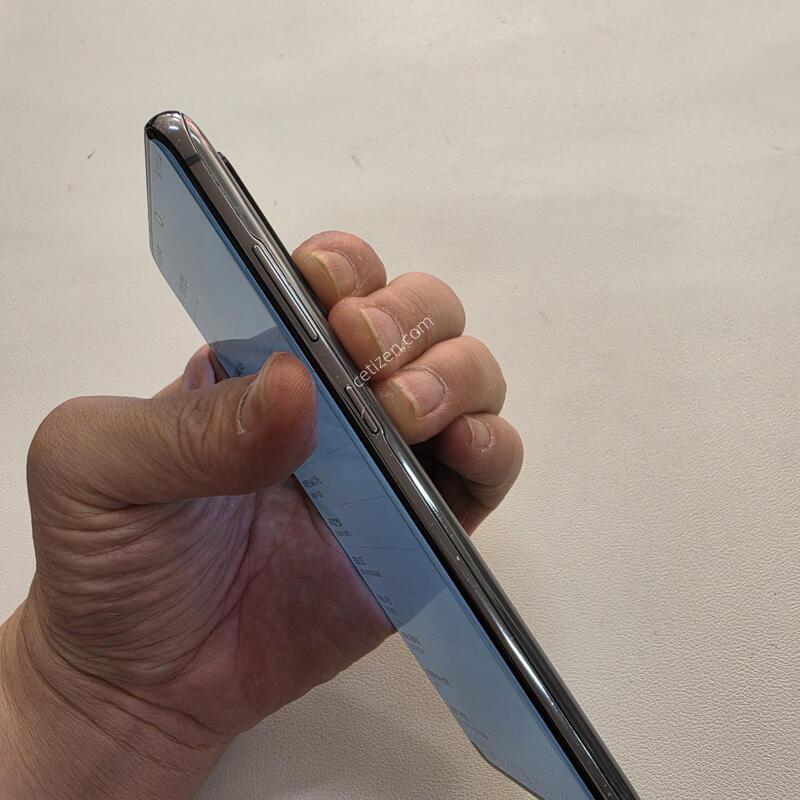 ������ S20��Ʈ�� �׷��� ���ܻ�