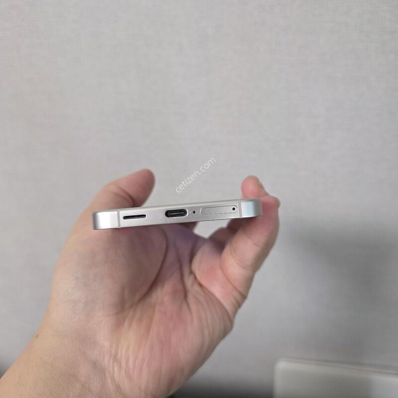 ������ S24 ���� �׷��� 256�Ⱑ SS�� �Ⱦƿ�~