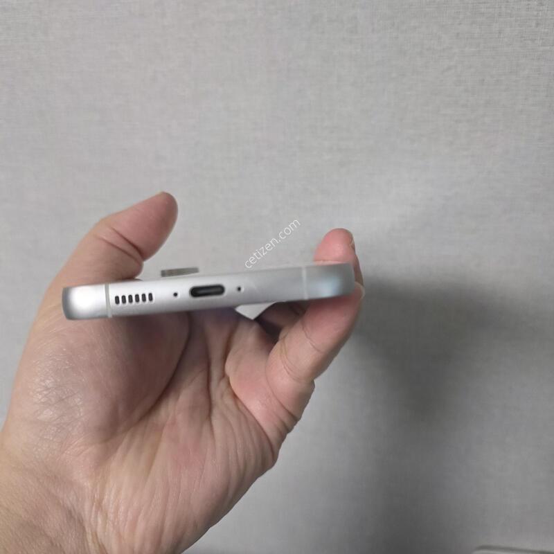 ������ S23FE ȭ��Ʈ 256�Ⱑ SS�� �Ⱦƿ�~