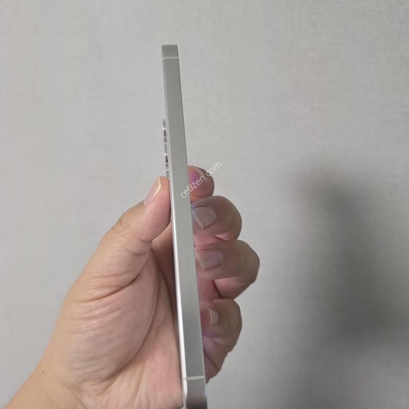 ������ S24�÷��� ���� �׷��� 256�Ⱑ SS�� �Ⱦƿ�~