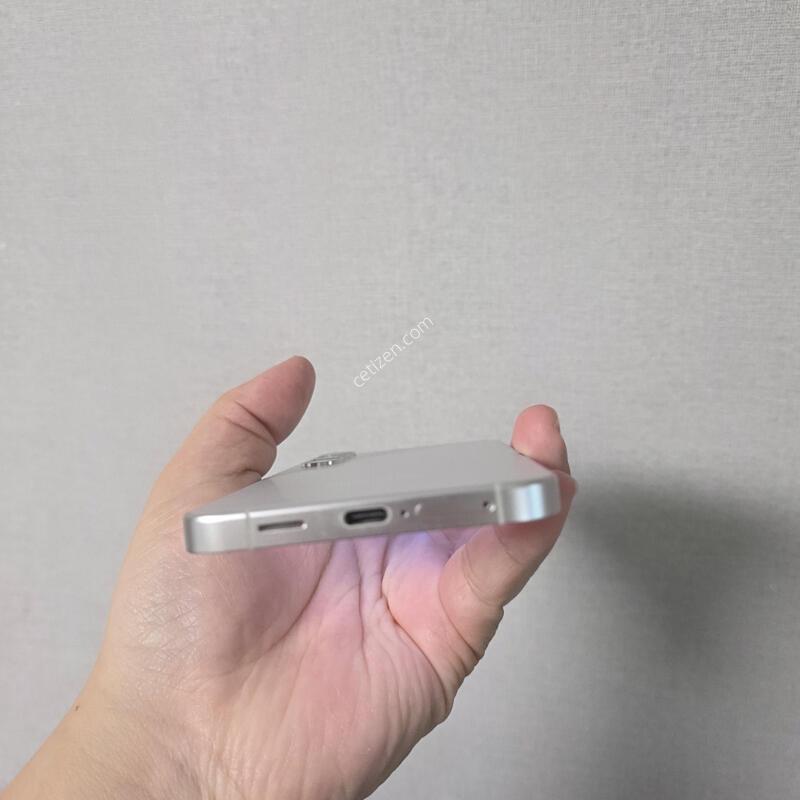 ������ S24�÷��� ���� �׷��� 256�Ⱑ SS�� �Ⱦƿ�~