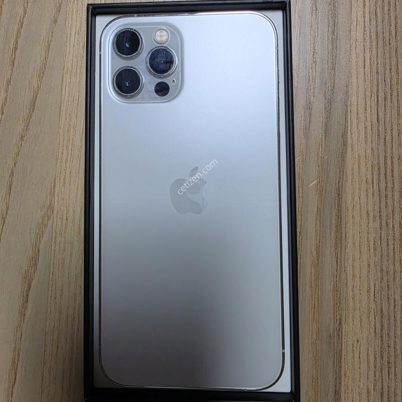 ������ 12 ���� �ǹ� ȭ��Ʈ 512GB Ǯ�ڽ�