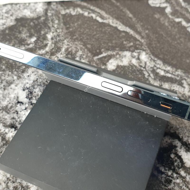 ������12���� (A2407) ���� 128�Ⱑ