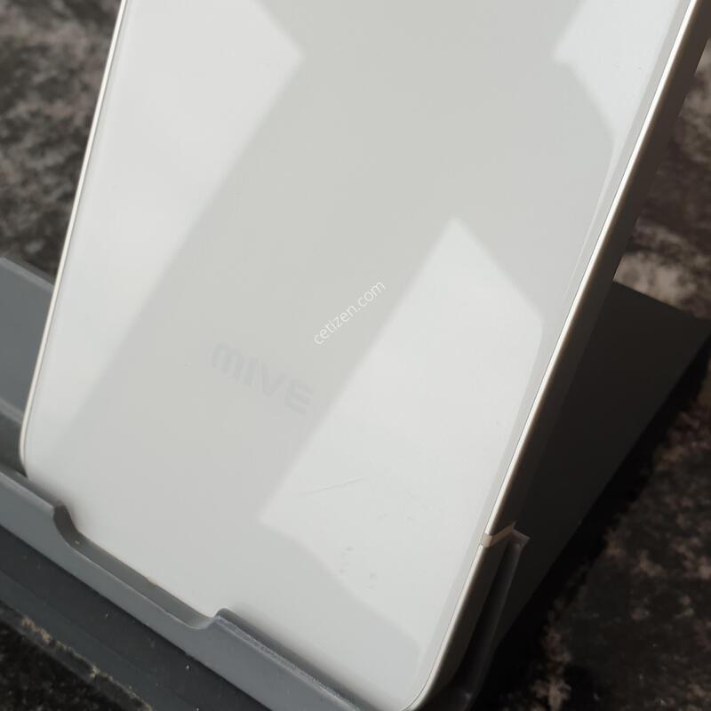 KT �ó����Ű���� (M130) ȭ��Ʈ 128�Ⱑ (0059794)