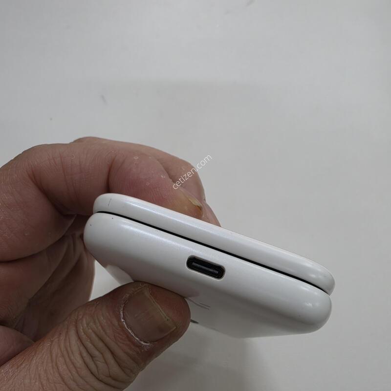 ���̺� ��Ÿ������ ȭ��Ʈ ���ܻ�