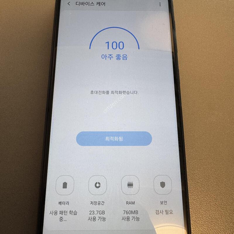 ������A10 (A105)