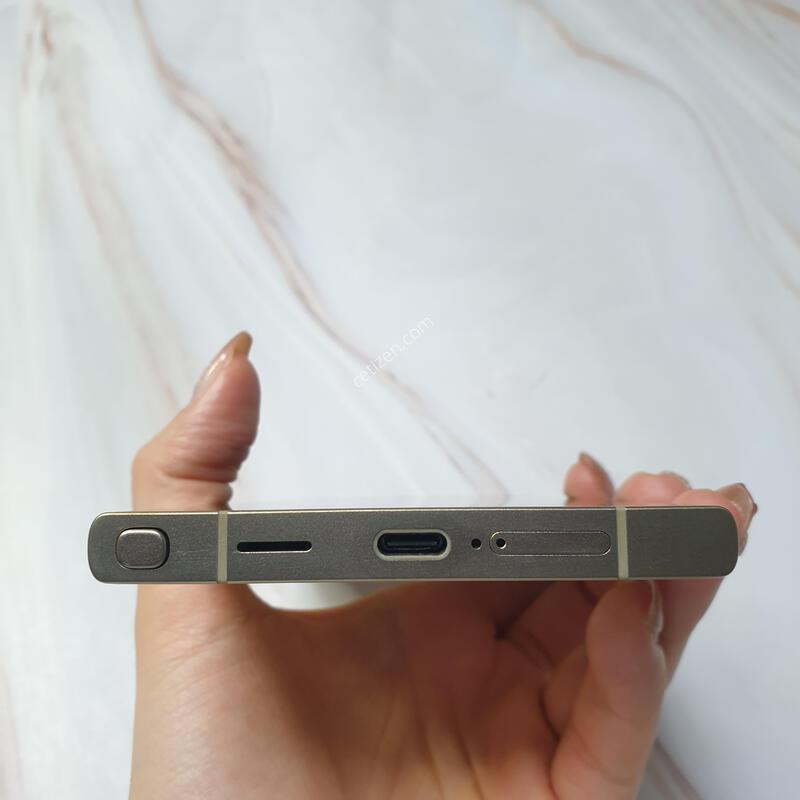 KT ������ S24��Ʈ�� ƼŸ�����ο� 512G A�� �Ǹ��մϴ�