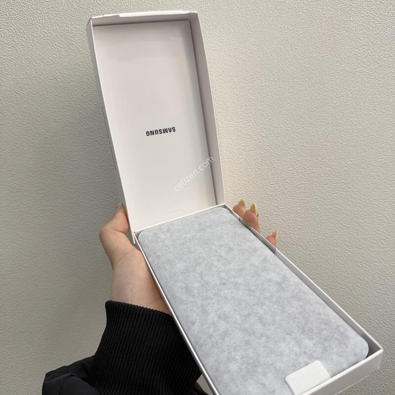 ������ ����4 ����