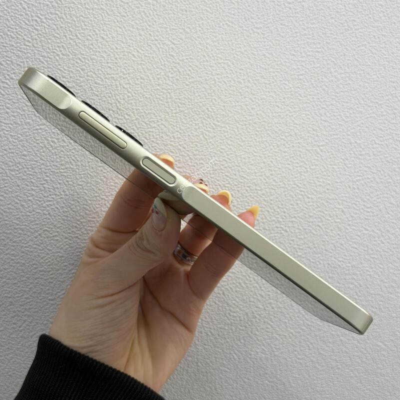 ������ ����4 ���