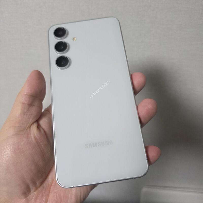 ������ S24FE �׷��� 256�Ⱑ A�� �ڱ��� �Ⱦƿ�~