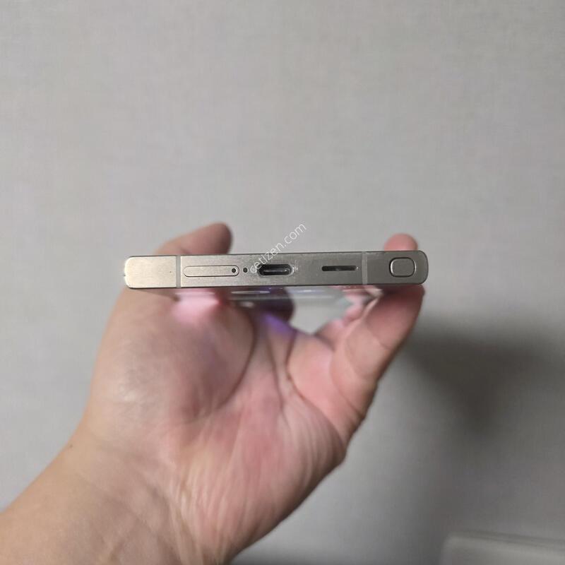 ������ S24��Ʈ�� ƼŸ�� ���̿÷� 512�Ⱑ A�� �Ⱦƿ�~