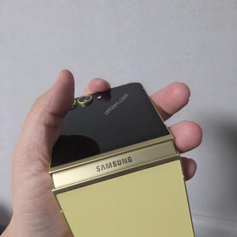 ������ Z�ø�6 ���ο� 256�Ⱑ ���� ����ǰ �˴ϴ�