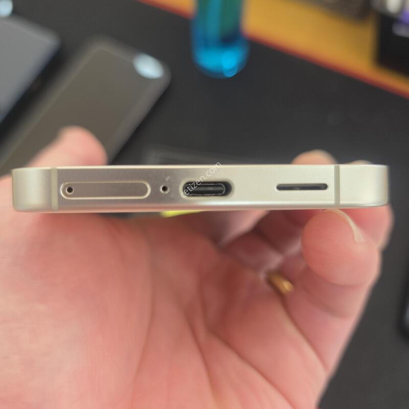 ������ S24 256GB ���ο� A�� ������ �޸�