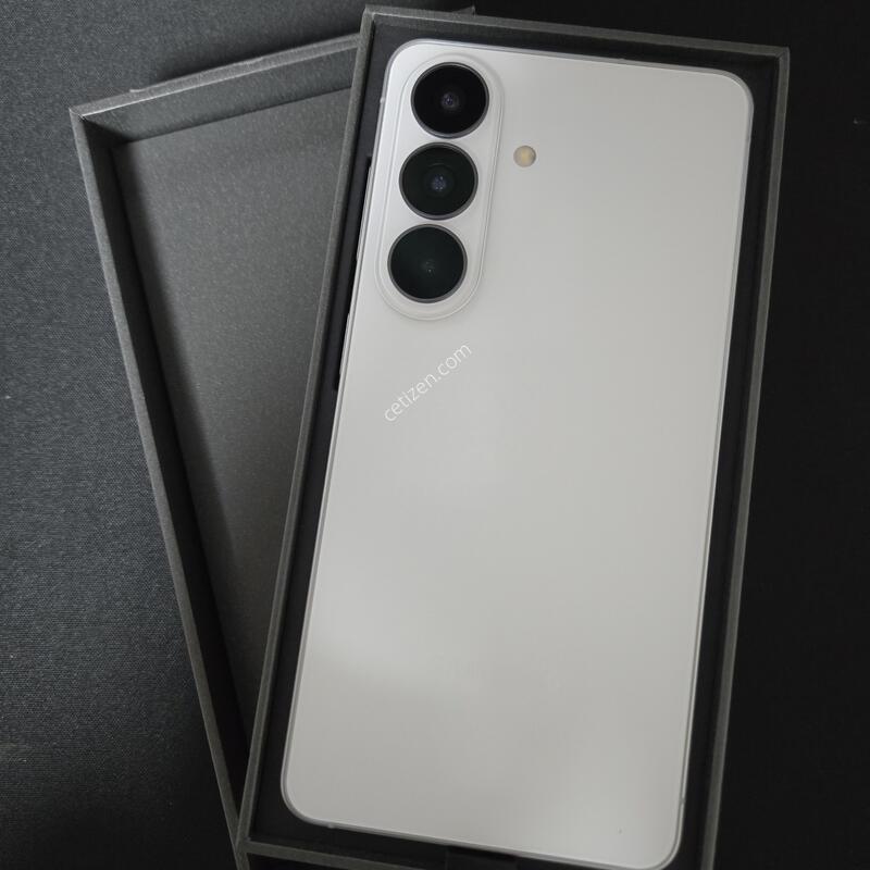 ������S26 256gb