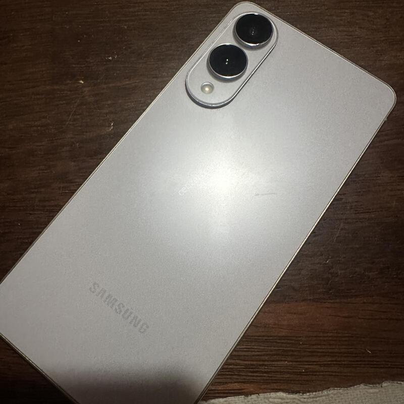 ������ S25���� 256GB ���̽�����