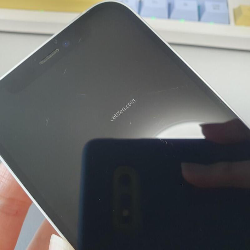 ������12 �̴� / 128GB / ȭ��Ʈ / ���͸����� 73%