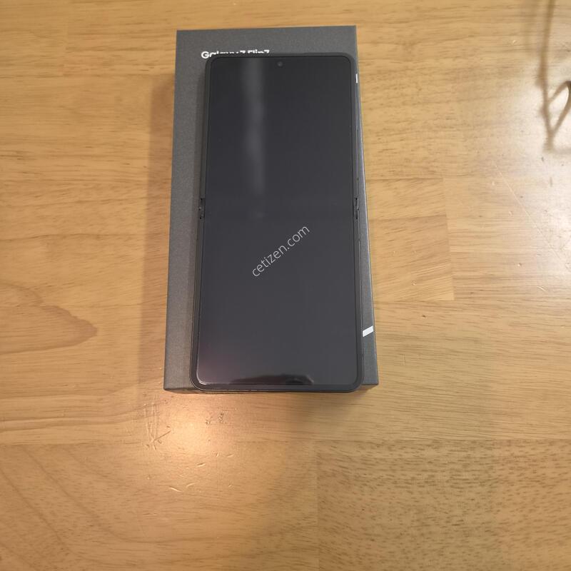 �Ｚ ������ Z Flip7 512g Ǯ�ڽ� �˴ϴ�