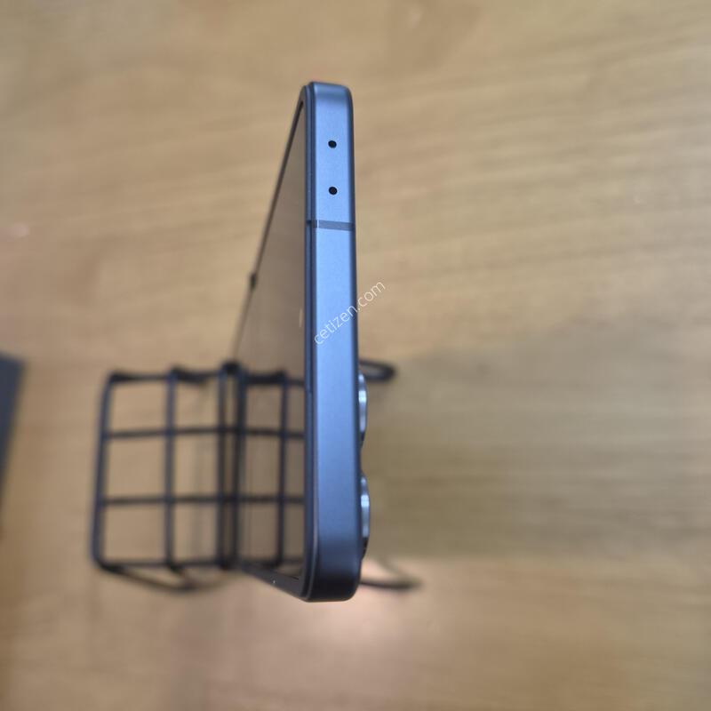 �Ｚ ������ Z Flip7 512g Ǯ�ڽ� �˴ϴ�