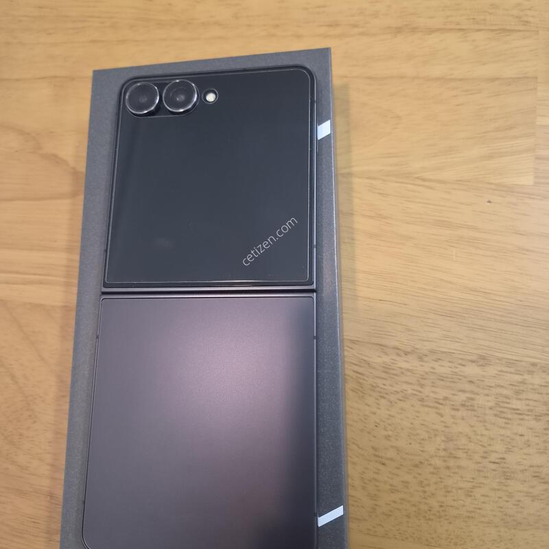 �Ｚ ������ Z Flip7 512g Ǯ�ڽ� �˴ϴ�