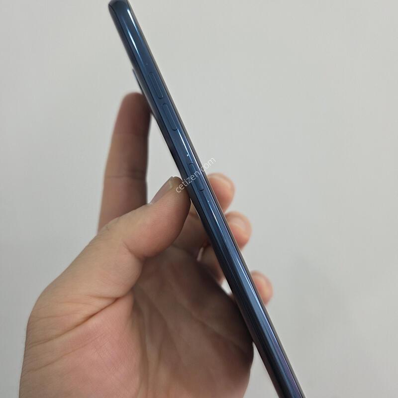 LG V40 128GB ����