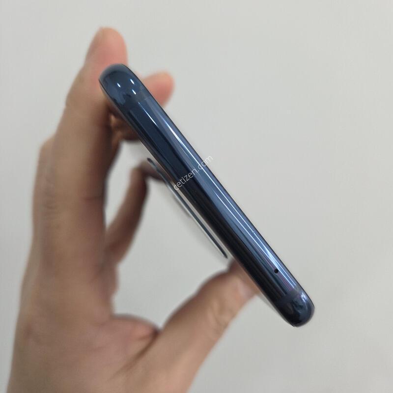 LG V40 128GB ����