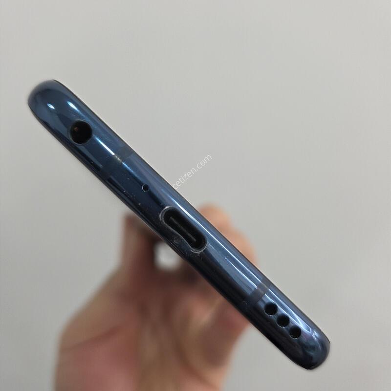 LG V40 128GB ����