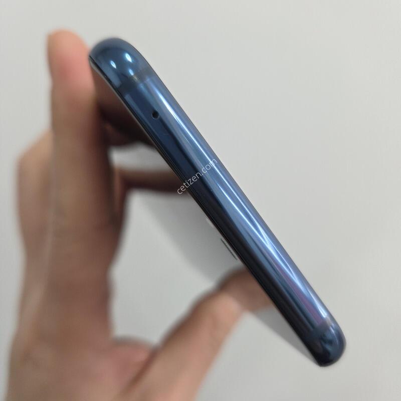 LG V40 128GB ����