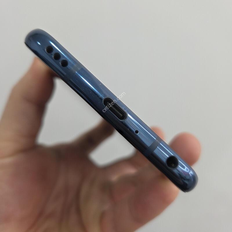 LG V40 128GB ����