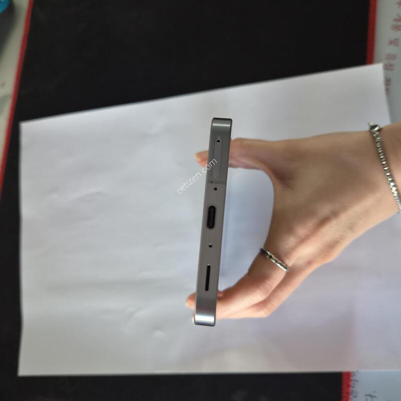 ������ ����6(SM-A566) SKT���