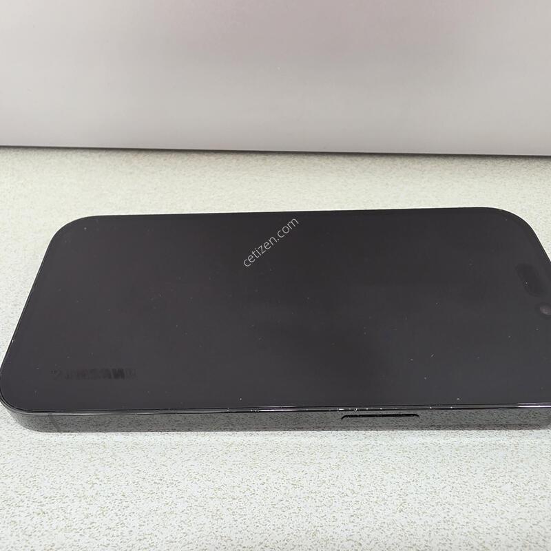 ������14���� 128GB �����̽����� �Ǹ��մϴ�.